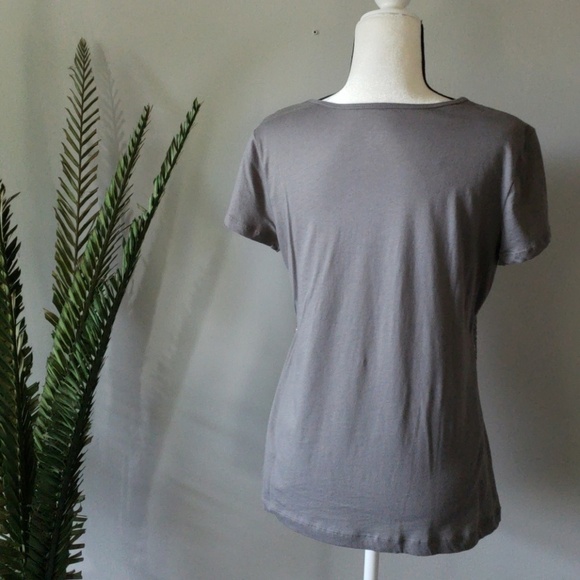 Van Heusen gray tee with sequined front - Picture 3 of 4
